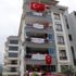 Denizli'de çocuklar 23 Nisan için balkonları süsledi Denizli'de çocuklar 23 Nisan için balkonları süsledi