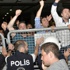 Lige havlu atan Beşiktaş'a küfürlü karşılama