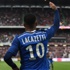 Lyon'u uçuran adam; Lacazette...