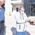 Temizlik işçisi, bulduğu altın dolu cüzdanı sahibine ulaştırdı (Yaşam haberleri)