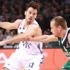Anadolu Efes, Zalgiris'i 76-68 yenerek Play-Off yolunda önemli adım attı