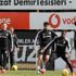 Beşiktaş'ta 4 yıldızın maaşında indirime gidilecek Beşiktaş'ta 4 yıldızın maaşında indirime gidilecek