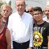 Başkan Erdoğan cuma namazı çıkışı vatandaşlarla hatıra fotoğrafı çektirdi