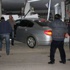 Kalp krizi geçiren sürücü dükkana daldı Kalp krizi geçiren sürücü dükkana daldı