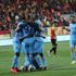 Trabzonspor Göztepe'yi 3 golle geçti Trabzonspor Göztepe'yi 3 golle geçti