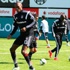Atiba Hutchinson bavullarını topluyor