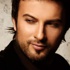 Tarkan 11 dilde kutladı