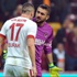 Olay kaleci, İsmail Kartal'ın elini öptü!