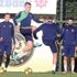 Fenerbahçe, hem zeminden hem de Kamerunlu gölcüden çekiniyor