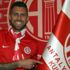 Jeremy Menez Antalyaspor'a 3 yıllık imzayı attı Jeremy Menez Antalyaspor'a 3 yıllık imzayı attı