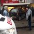 Fren yerine gaza bastı, önce 2 kişiye çarptı, ardından kırtasiyeye daldı Fren yerine gaza bastı, önce 2 kişiye çarptı, ardından kırtasiyeye daldı