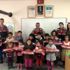 Jandarma dan miniklere yılbaşı hediyesi Jandarma dan miniklere yılbaşı hediyesi