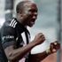Aboubakar, Fenerbahçe derbisi sonrası arkadaşlarından özür diledi Aboubakar, Fenerbahçe derbisi sonrası arkadaşlarından özür diledi