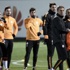 Hamzaoğlu'ndan sürpriz hazırlığı! Hamzaoğlu'ndan sürpriz hazırlığı!