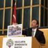 Osman Baydemir: Ey AKP Genel Başkanı neden bu fotoğrafa itiraz etmiyorsun