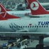 Uçağın kargosunda kilitli kaldı