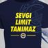 Fenerbahçe'nin "Sevgi limit tanımaz" yazılı tişörtleri yok satıyor