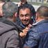 Yanan tırın başında uzun süre gözyaşı döktü: Ocağımız battı Yanan tırın başında uzun süre gözyaşı döktü: Ocağımız battı