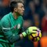 Muslera, Galatasaray'da yılın sporcusu seçildi