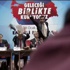 Kılıçdaroğlu'na ayakkabı attılar Kılıçdaroğlu'na ayakkabı attılar