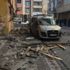 Fırtına çatıyı uçurdu, 4 araç ve bir ev zarar gördü!