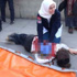 Taksim'de eylemci kadının kafasına kalas düştü Taksim'de eylemci kadının kafasına kalas düştü