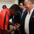 El öpen Eto'o bayram harçlığını kaptı