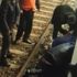 İzmir'de dengesini kaybeden bir kişi İZBAN raylarına düştü