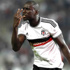 Demba Ba'ya kancayı taktılar