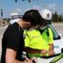 ‘Dur’ ihtarına uymayan motosikletli: Polis bana el sallıyor sandım
