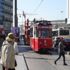 Kadıköy'de kopan elektrik teli tramvay seferlerini durdurdu Kadıköy'de kopan elektrik teli tramvay seferlerini durdurdu