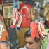 Çarıkları küçülttü, işlerini büyüttü Çarıkları küçülttü, işlerini büyüttü