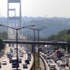 Boğaziçi Köprüsü'nde intihar girişimi trafiği kilitledi