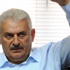 Binali Yıldırım'a şok! Kamyonla gelip götürdüler Binali Yıldırım'a şok! Kamyonla gelip götürdüler