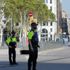 Barcelona'da minibüs yayaların arasında daldı