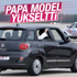 Papa ABD'de aracını değiştirdi