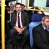 Yolcuları için yaptığı dua ile fenomen oldu Yolcuları için yaptığı dua ile fenomen oldu
