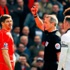 Steven Gerrard birine bakıp çıktı!