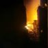 Beyoğlu nda metruk bina alev alev yandı