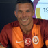 Podolski zaman istedi Podolski zaman istedi