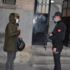 Köyden gelen vatandaşı, polis evine götürdü