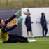 Altay Bayındır: Trabzonspor maçının atmosferi farklı ...