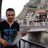 Balık tutarak stres atıyor Balık tutarak stres atıyor