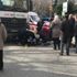 Kadıköy'de beton mikseri yayaya çarptı Kadıköy'de beton mikseri yayaya çarptı