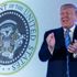Trump, kendisiyle alay edilen sahte başkanlık forsu ...