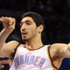 Enes Kanter'den tarihi imza Enes Kanter'den tarihi imza