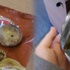 Cips Paketinden Bakın Ne Çıktı? Cips Paketinden Bakın Ne Çıktı?