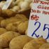 Domates, soğan ve patates fiyatları düştü, pazarda yüzler gülüyor Domates, soğan ve patates fiyatları düştü, pazarda yüzler gülüyor