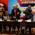 Kılıçdaroğlu'na ayakkabı fırlatıldı Kılıçdaroğlu'na ayakkabı fırlatıldı