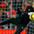 İngiliz Basını: Victor Valdes'le imzaladı İngiliz Basını: Victor Valdes'le imzaladı